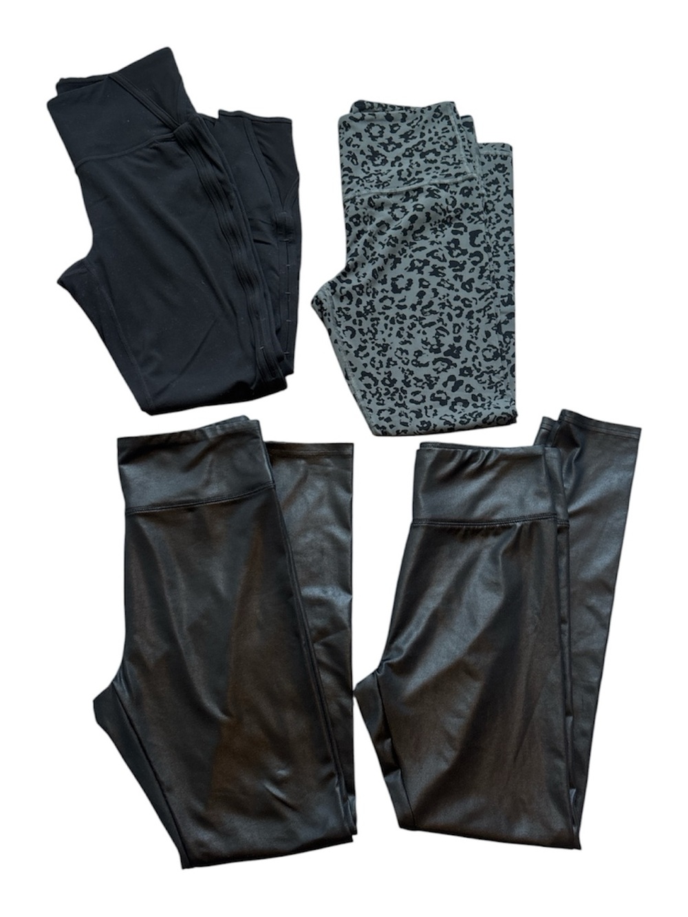 Bundle of 2 Athleta + 2 wildfable leggings Size S